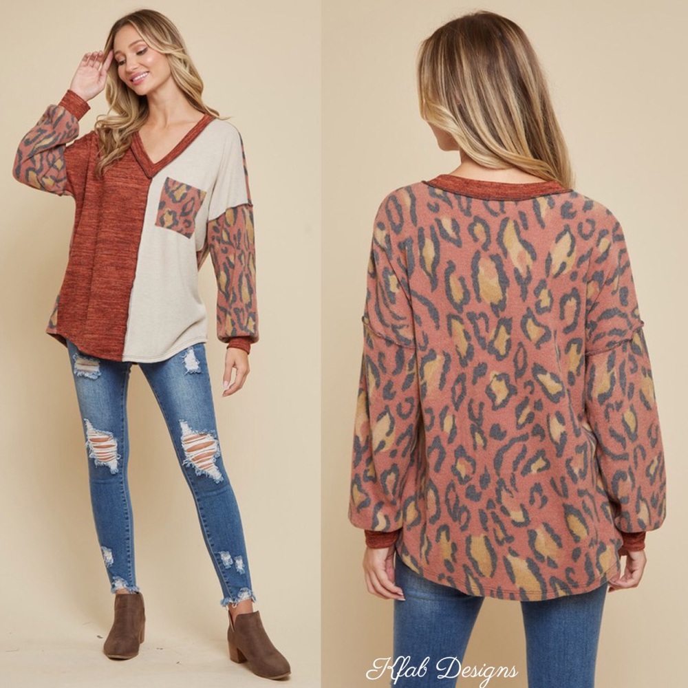❤️LAST 2! V Neck Super Soft Leopard Rust Color Block Top! - Picture 4 of 8